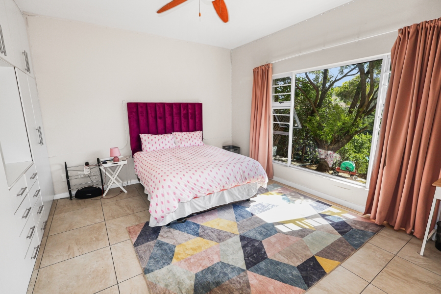 4 Bedroom Property for Sale in Beacon Bay Eastern Cape